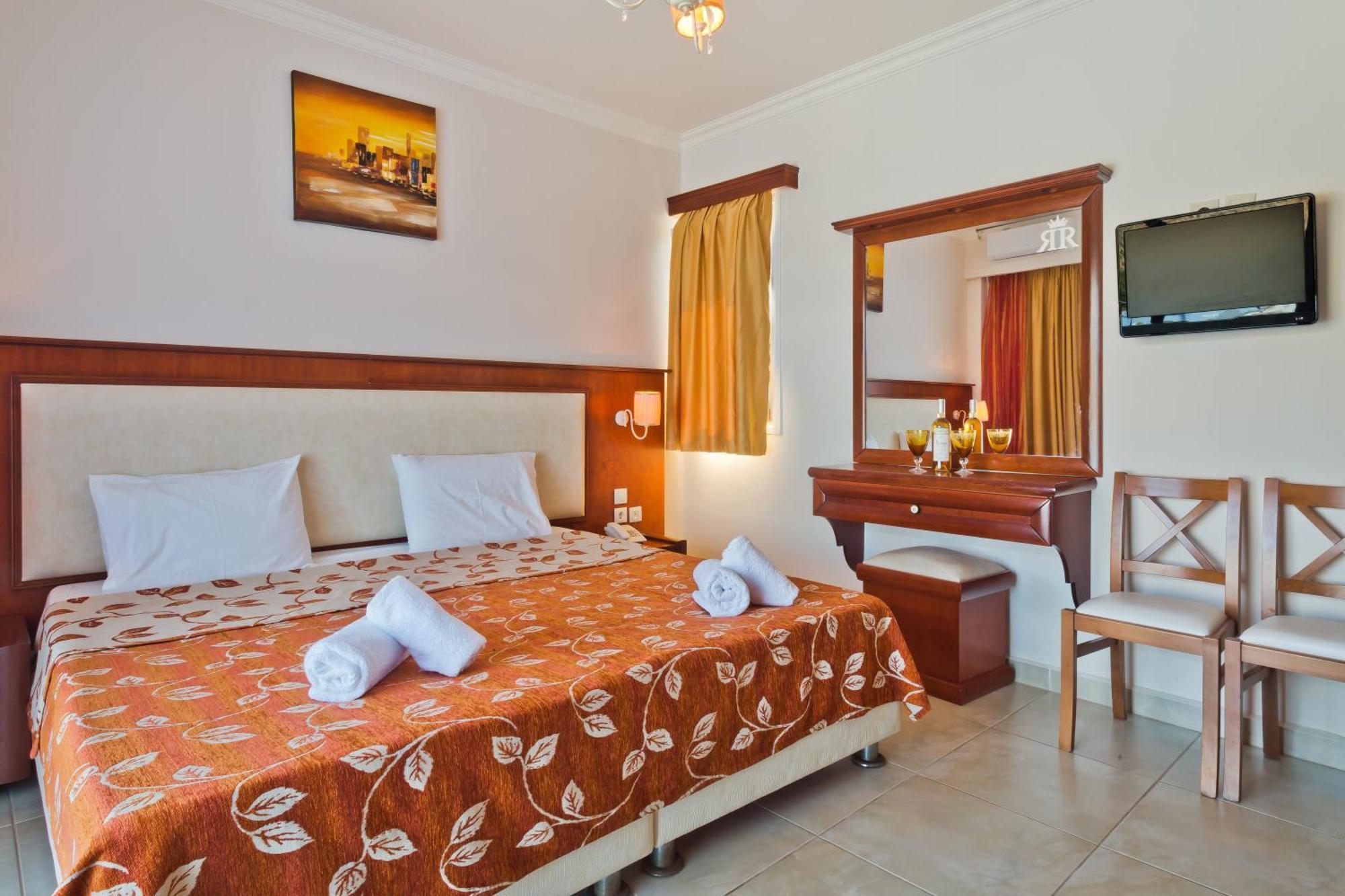 Royal Beach Hotel Аркаса Экстерьер фото